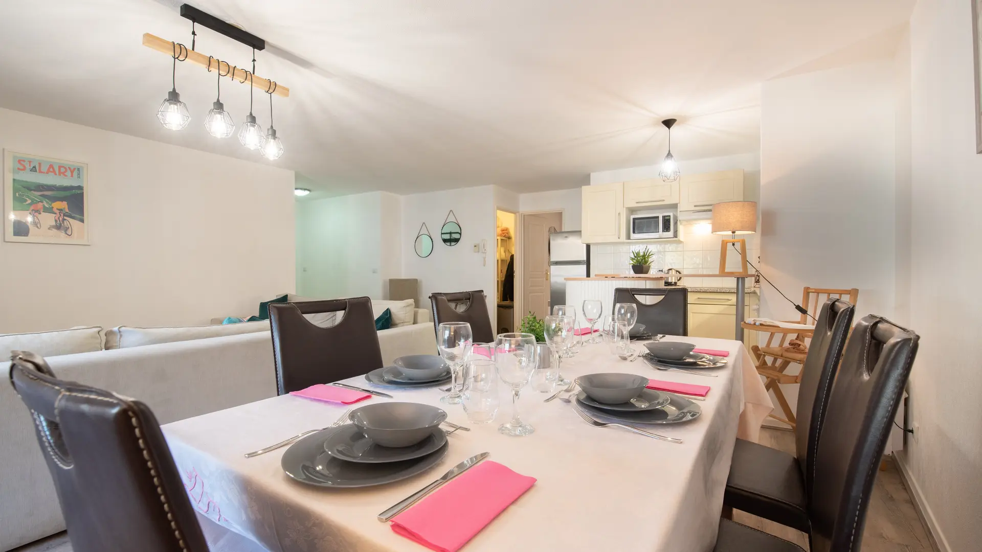GRAND HOTEL  103 MIR Jean-Henri appartement saint lary hautes pyrenees_-5web