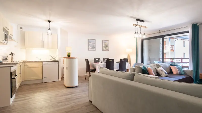 GRAND HOTEL  103 MIR Jean-Henri appartement saint lary hautes pyrenees_web