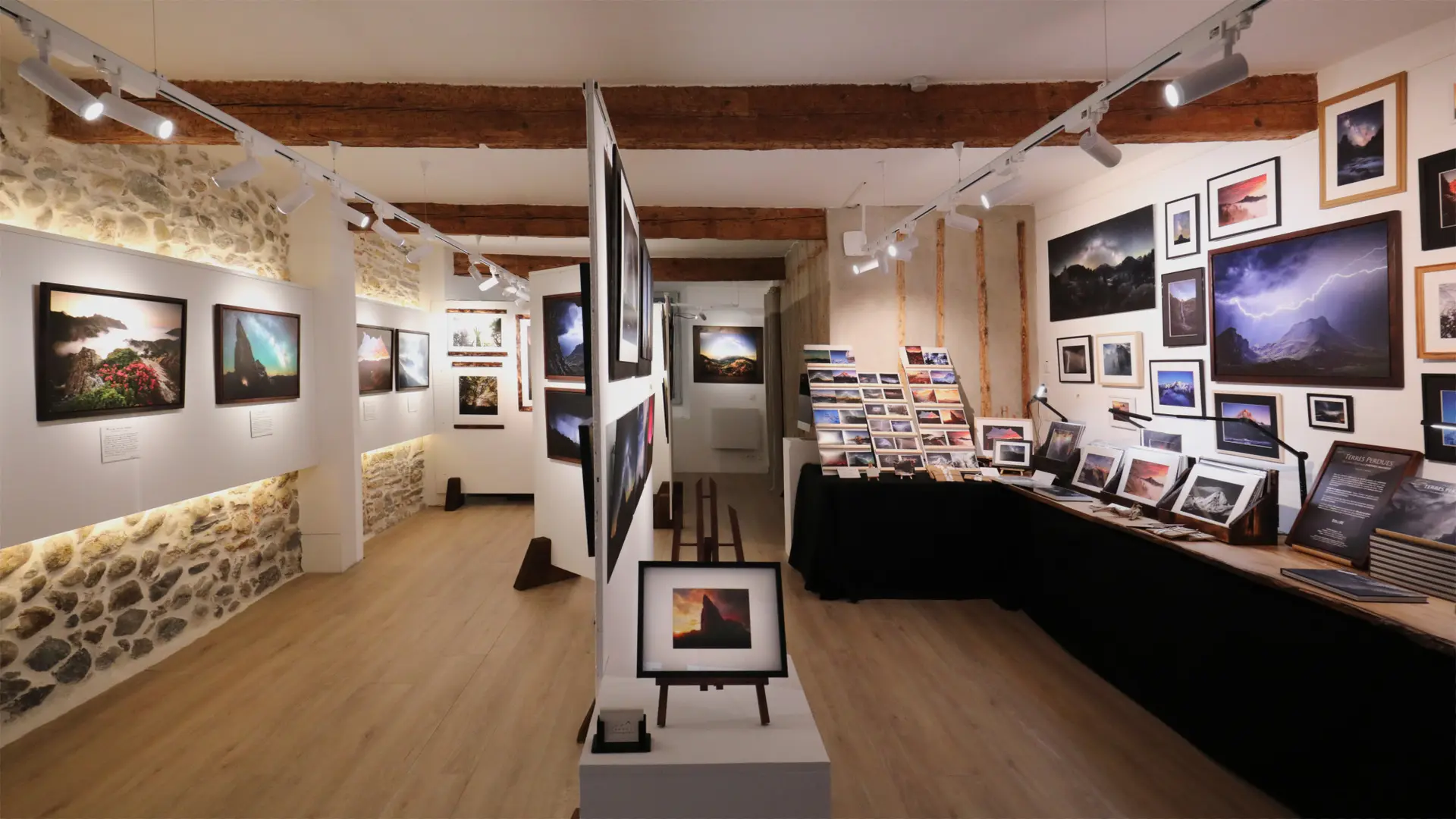Galerie Pyréneos