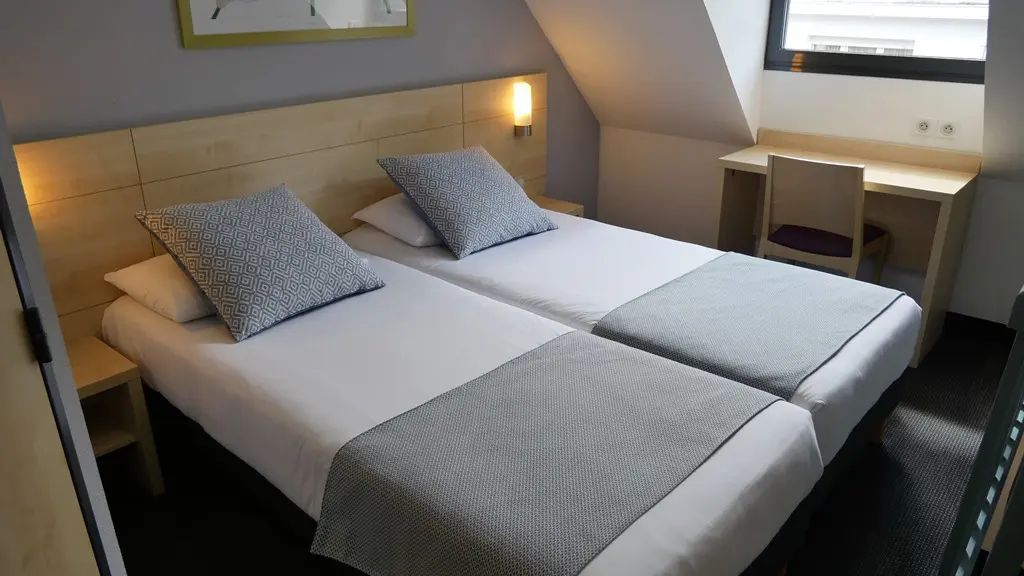 HPH139 - HOTEL PADOUE - DUPLEX haut 1 - LOURDES