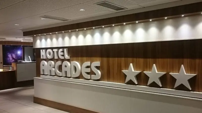 Hotel Arcades Lourdes reception