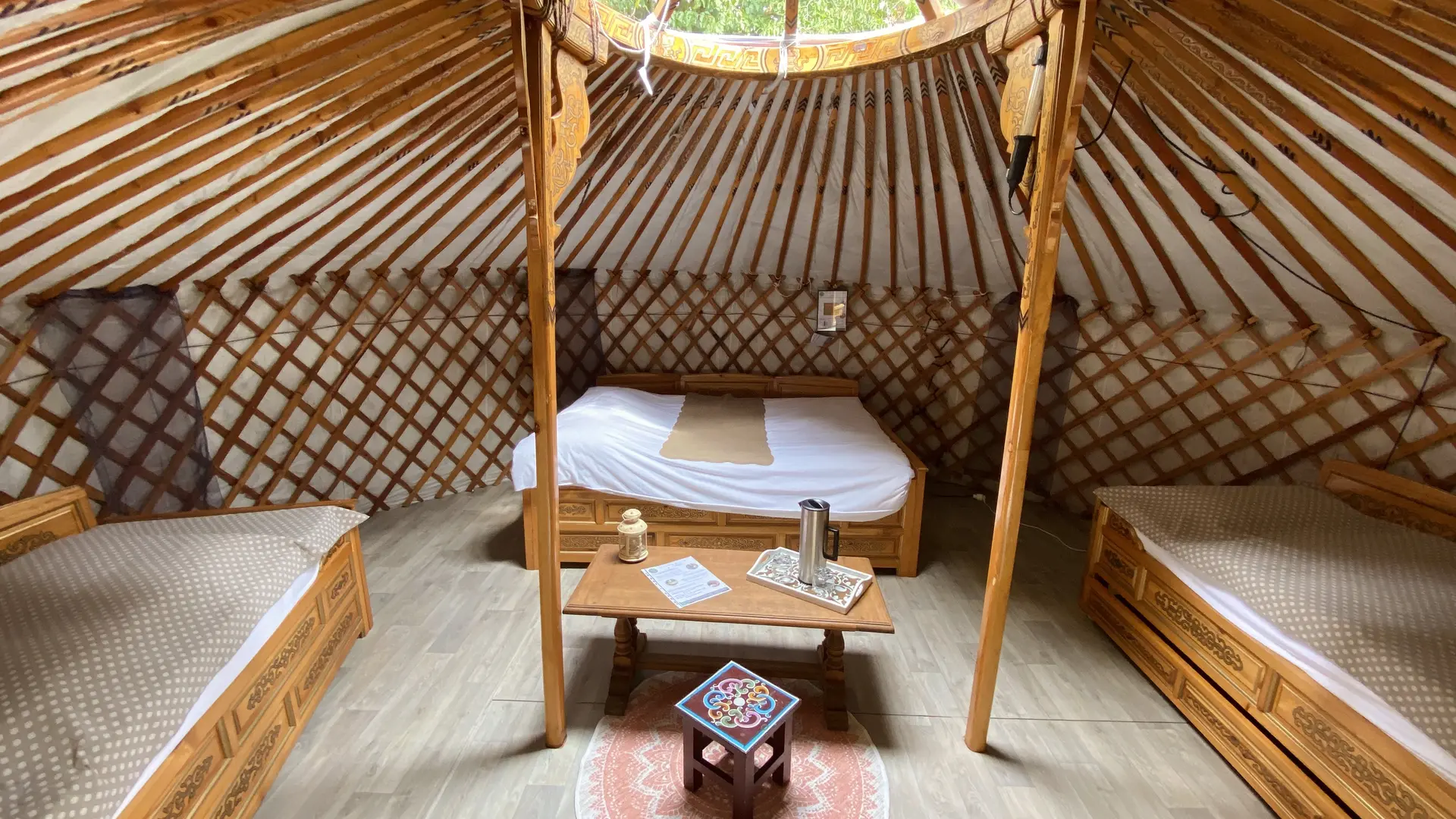 Interieur_yourte