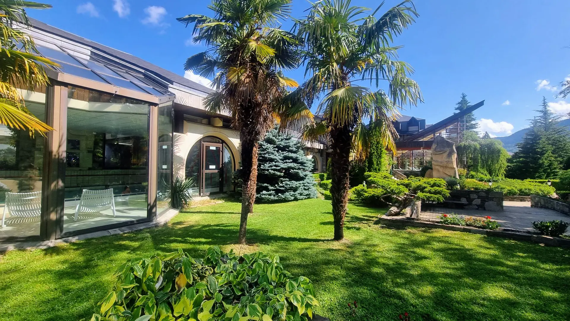 Jardin piscine thermale et sensoria rio