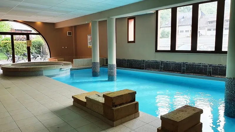 Laby Cami Réal 124 piscine 01