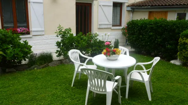 Location Lourdes Larre Larrouy (10)