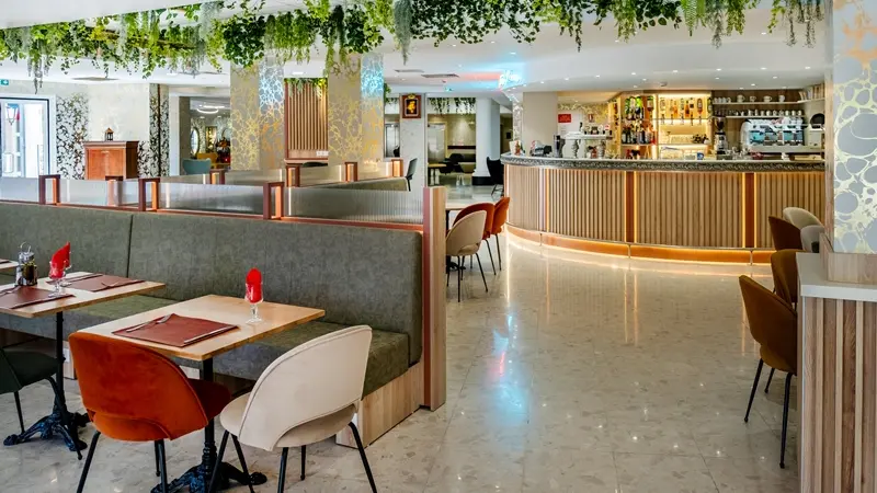 Lourdes Restaurant La Cascade