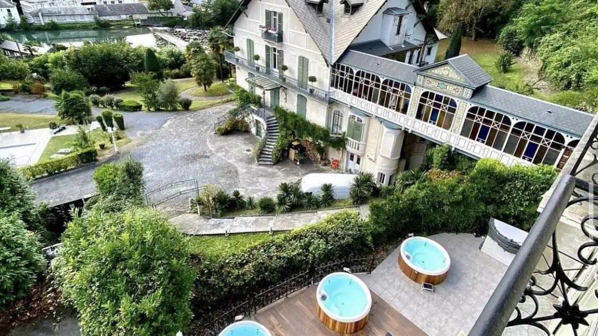 Lourdes hotel Belfry (10)