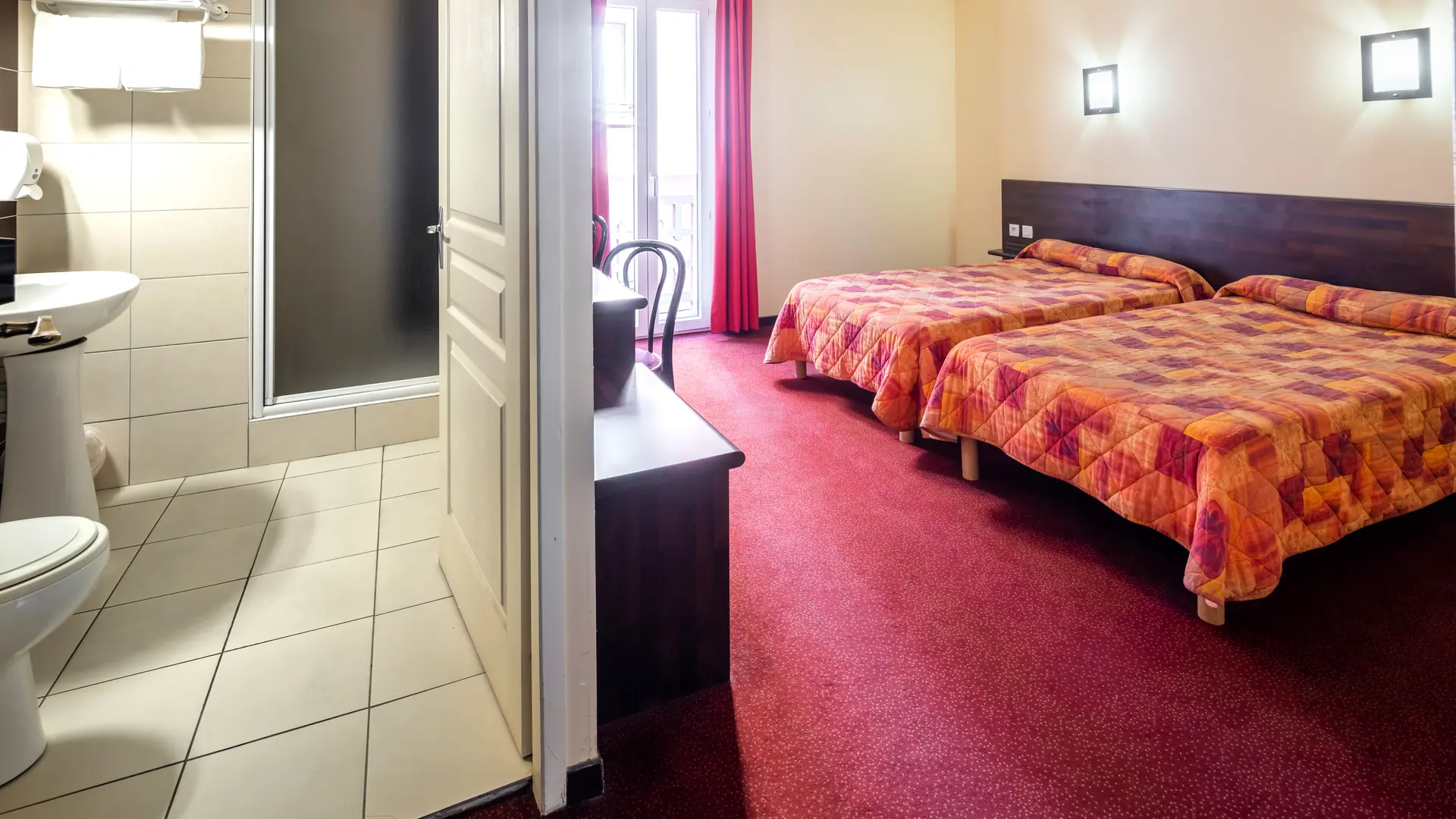 Lourdes hotel Estival