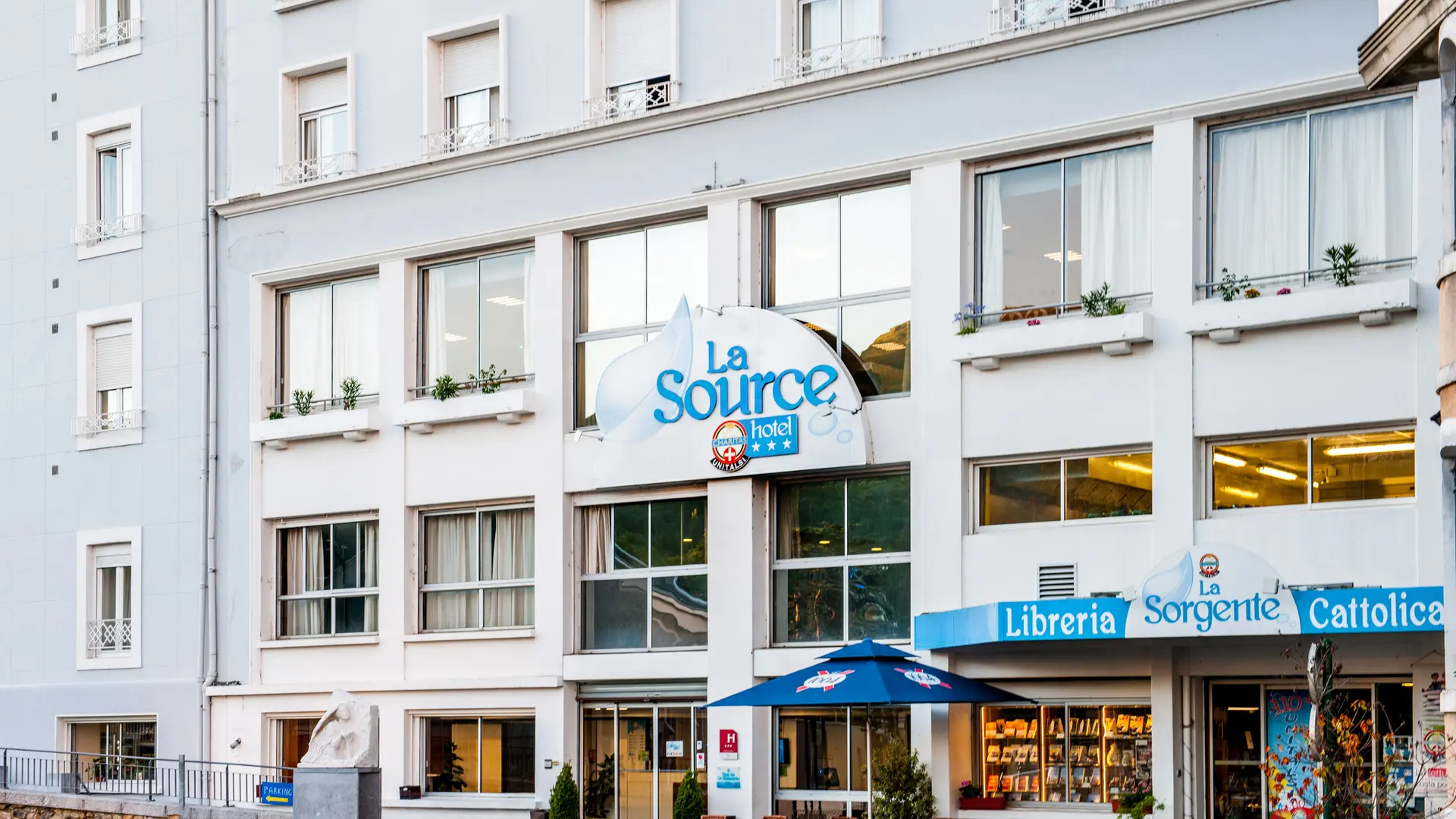 Lourdes hotel La Source