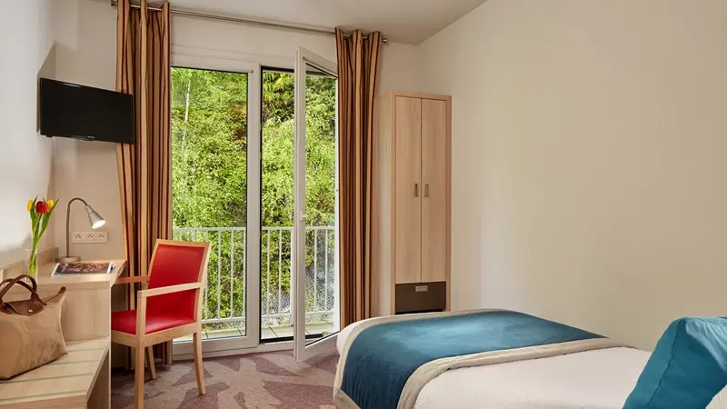 Lourdes hôtel Roissy