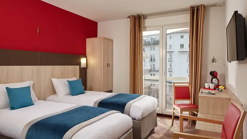 Lourdes hôtel Roissy