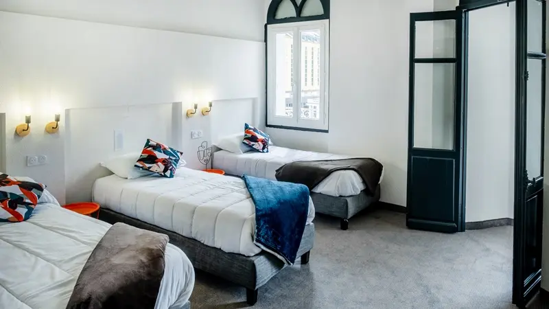 Lourdes hotel du Gave_chambre quadruple