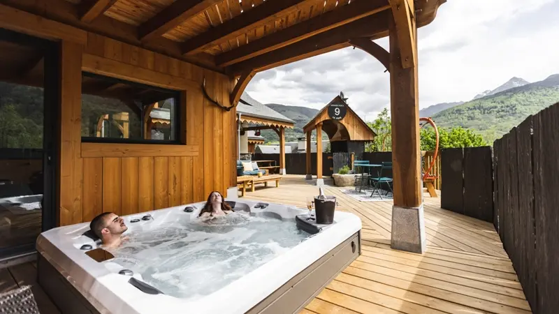 O chalet d'en bas-Coustalat web jacuzzi