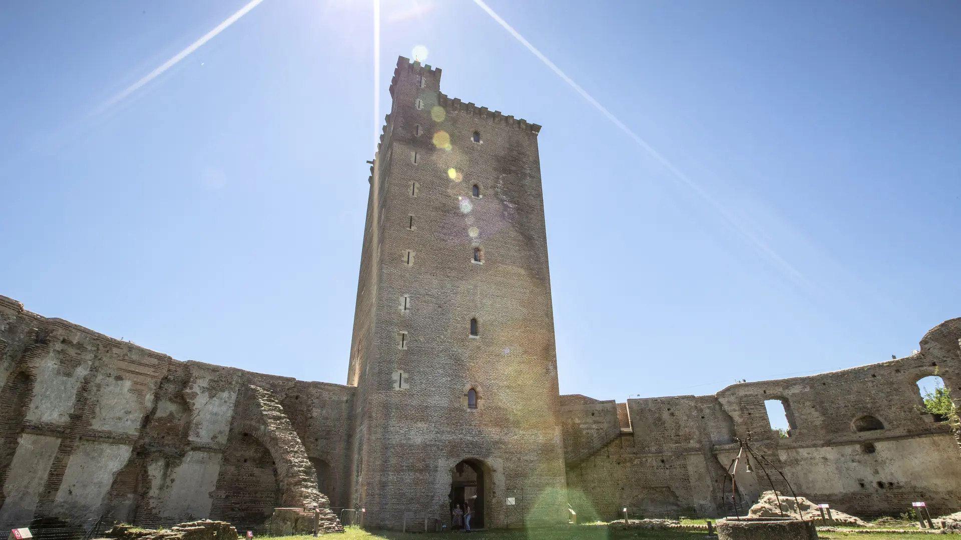 Vue intérieure cour