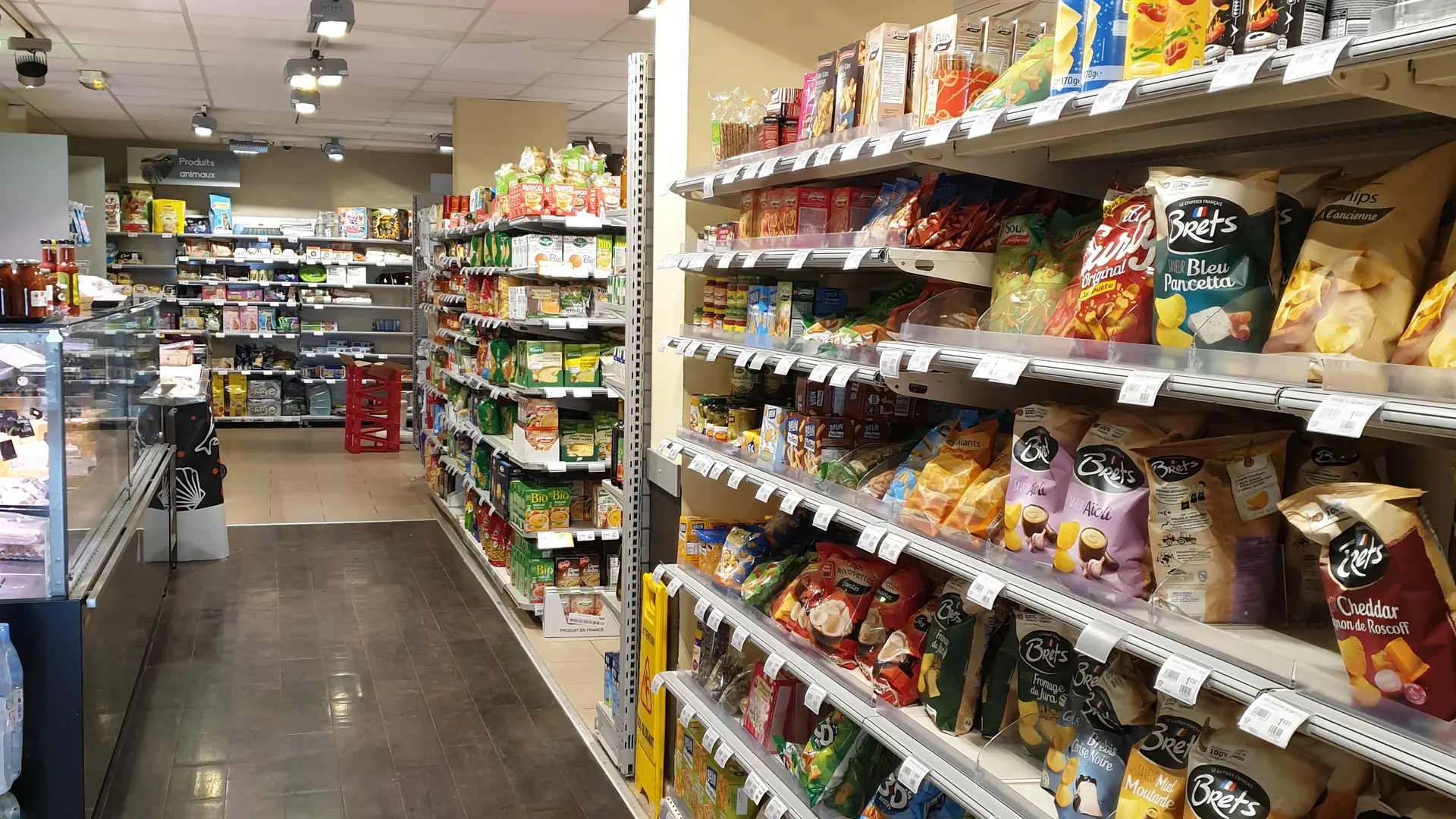 Superette à Marciac étale©coccimarket