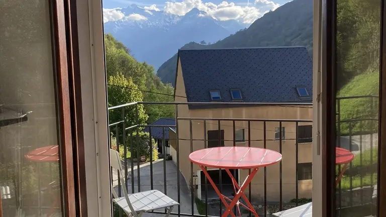 Terrasse face à l'Ardiden