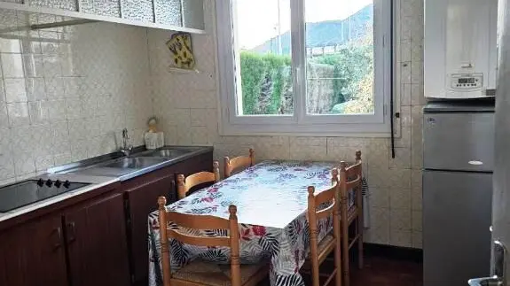 Lourdes meublé cuisine