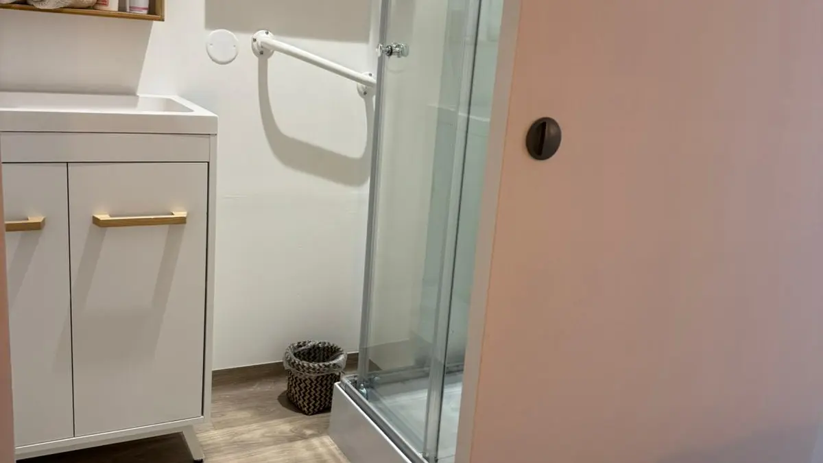 Chambre Appartement Reine_douche