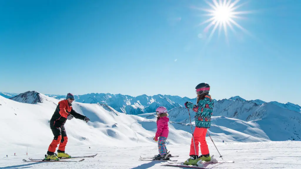 ecole-de-ski-evolution-2-saint-lary-1024x683