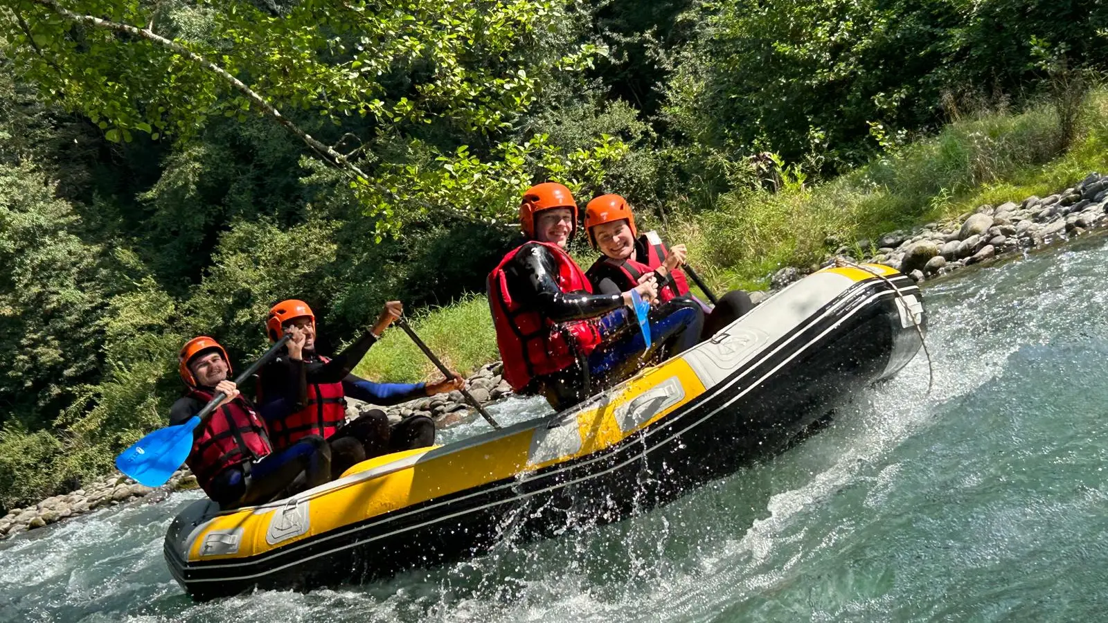 Rafting sur le Gave de Pau avec O2Lourdes