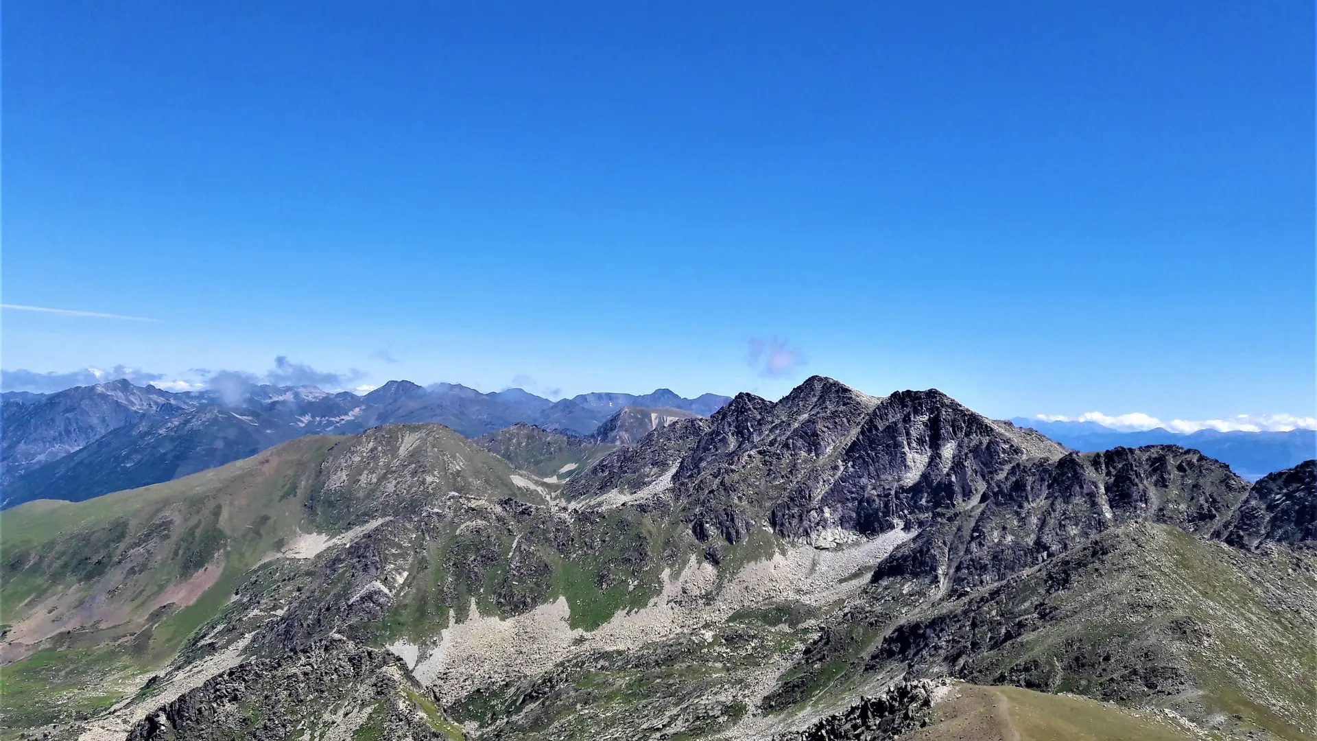 4- Vue depuis le sommet vers le Carlit