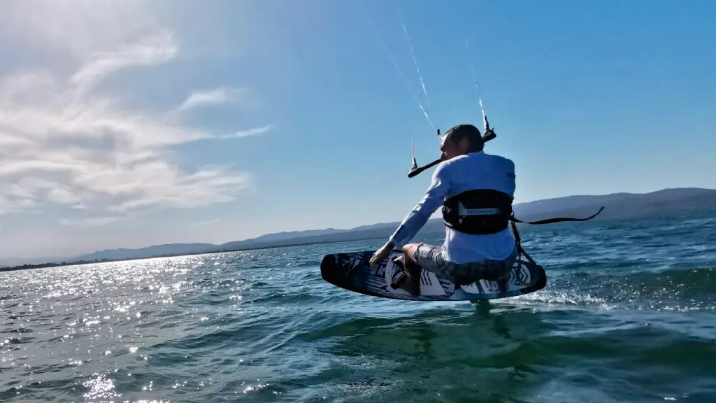 5_Kitefoil_KiteSchool_Leucate
