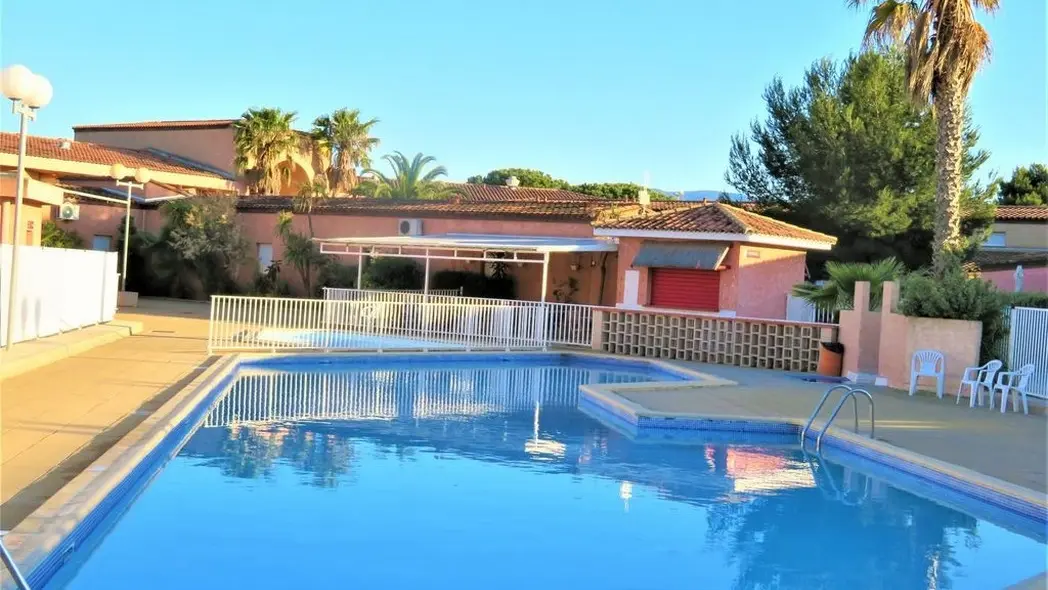 Piscine de la résidence