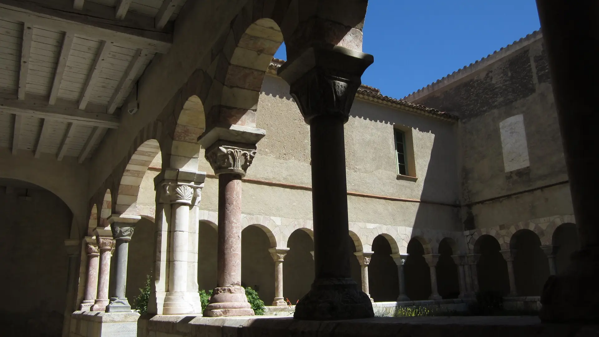 60362395_666513883784895_5867162421415641088_o