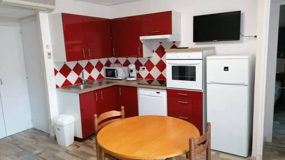 64eefa5e389fb_images_medium