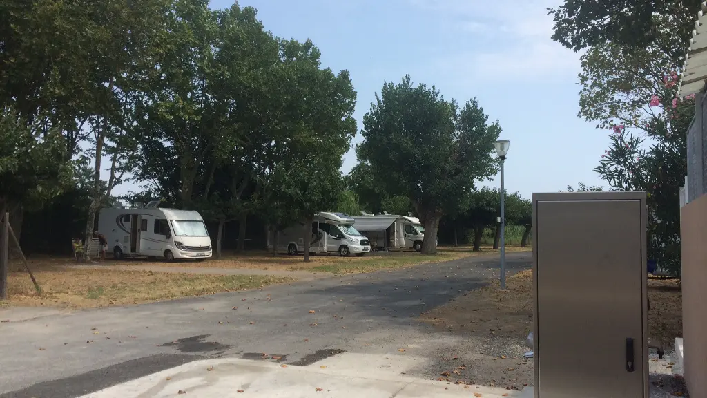 66_Elne_Aire_Etape_CampingcarPark6