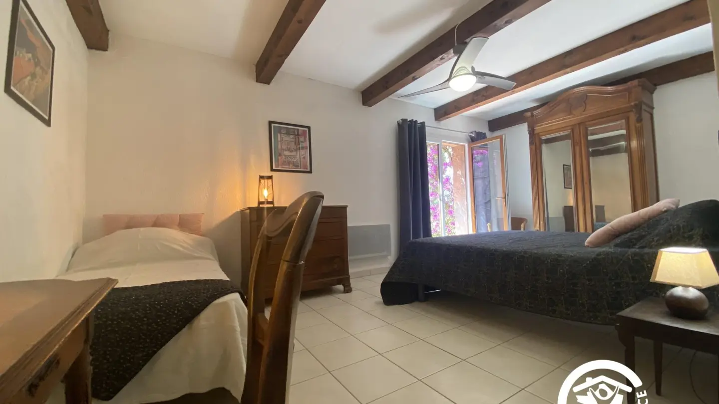 Mas de la roubine 6 personnes_5