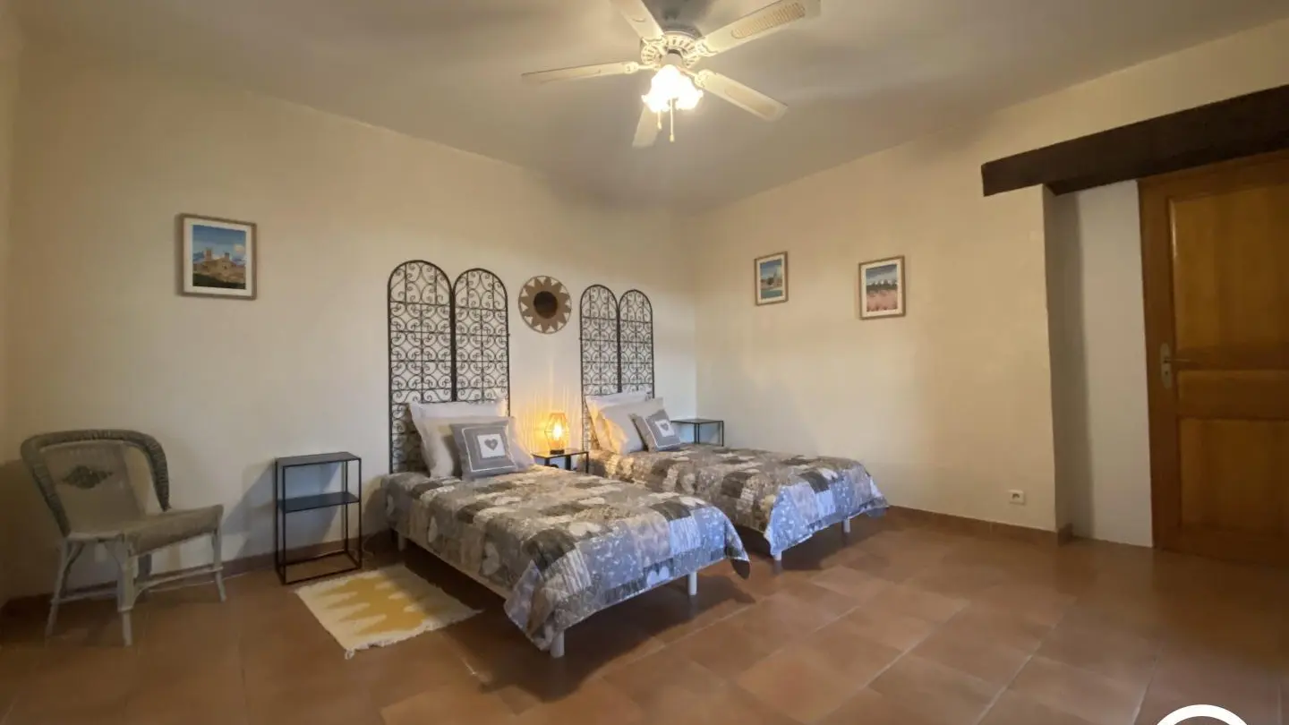 Le grand pigeonnier - mas batlle_30