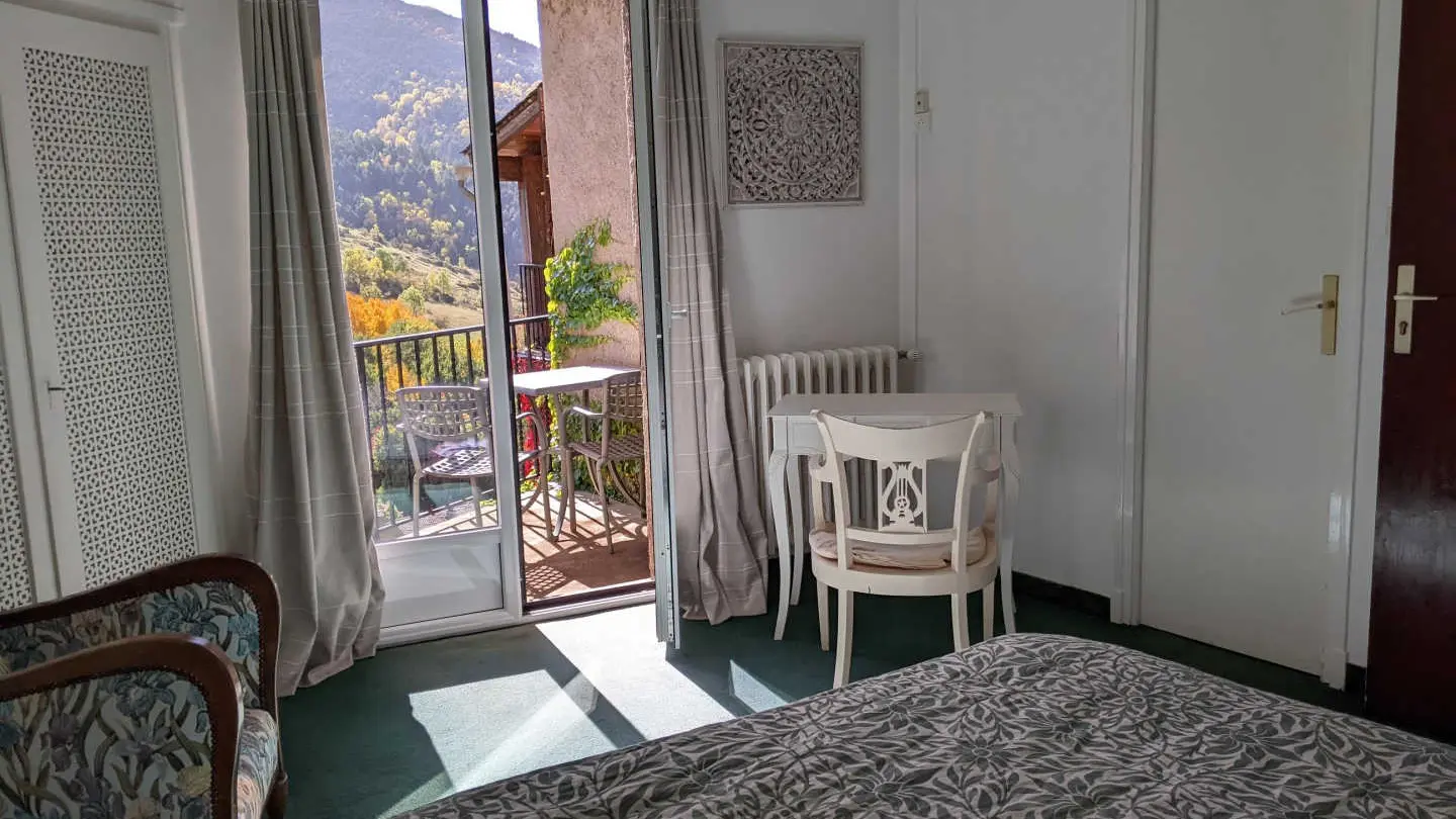 Montserrat Figueras_11