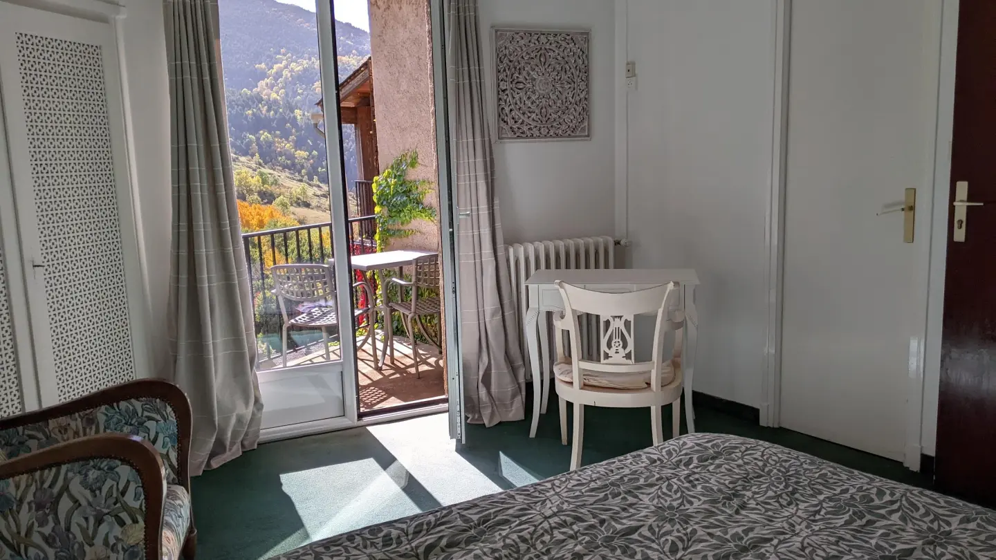 Montserrat Figueras_11