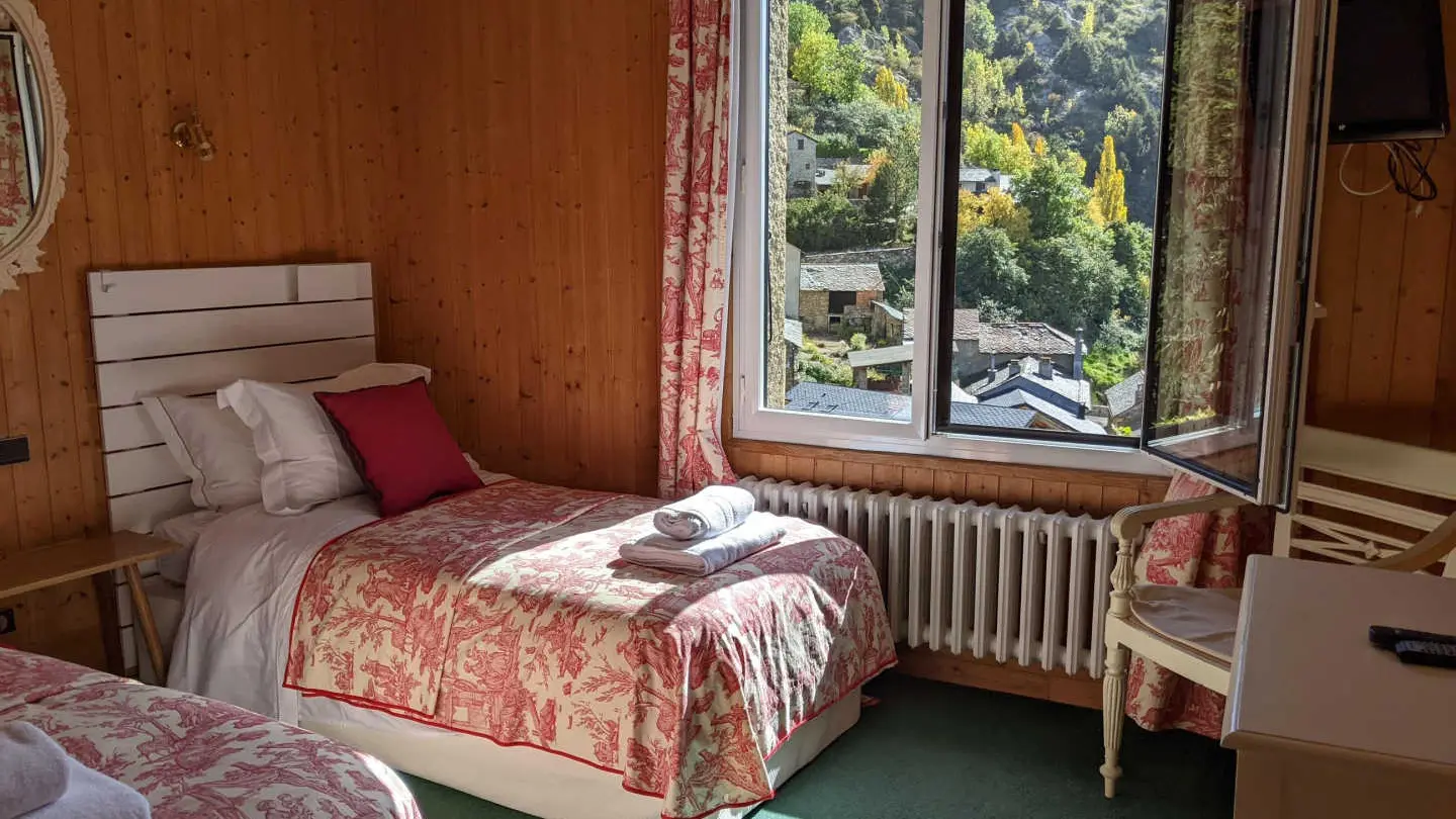 Montserrat Figueras_15