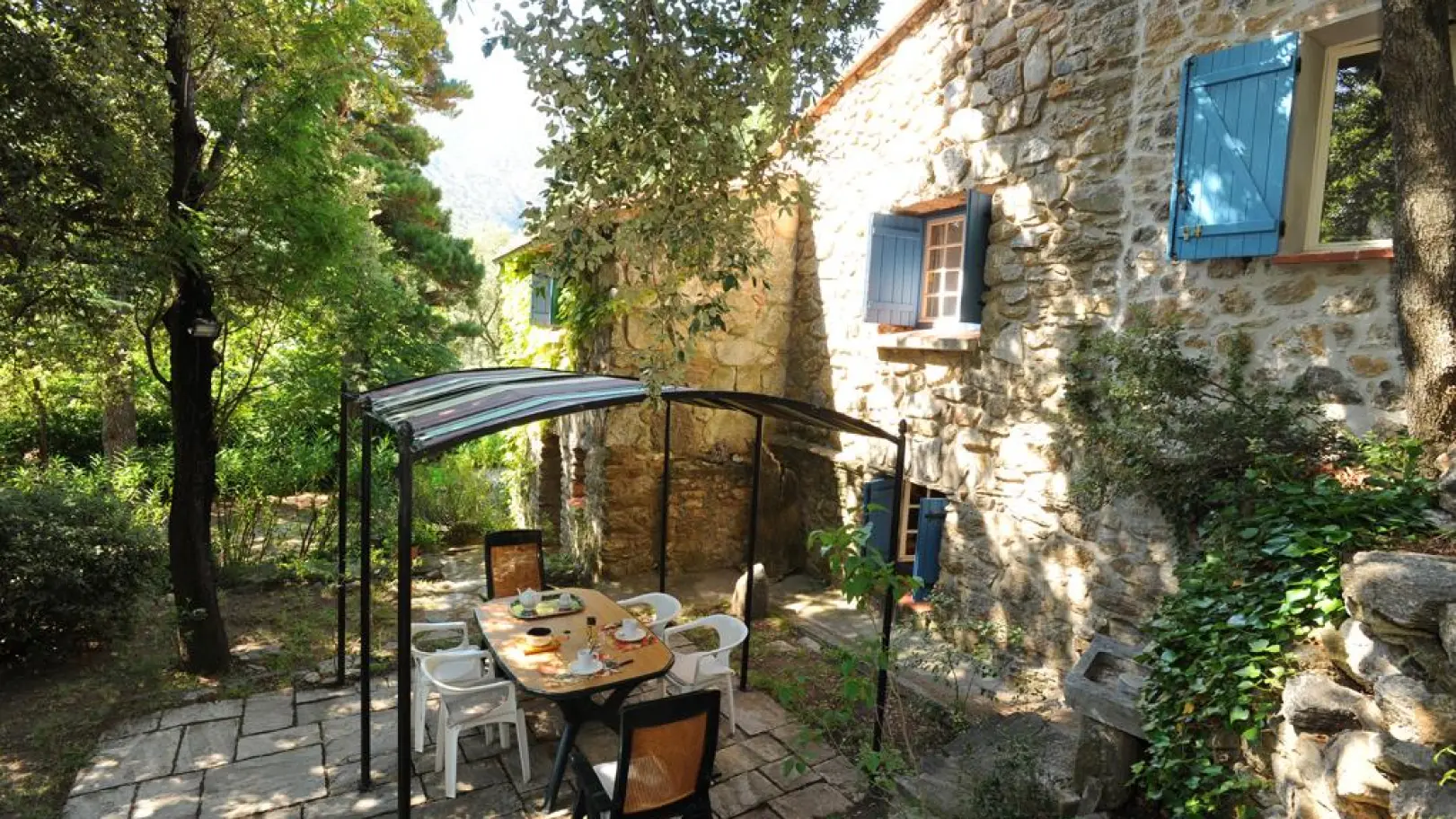 Le mas des cistes_50