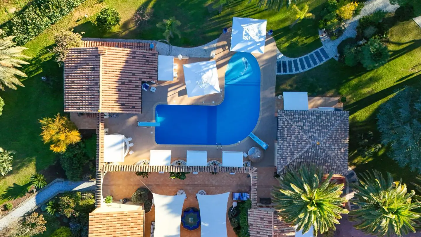 Chambres d'hôtes & Spa Mas dels Esquirols_3