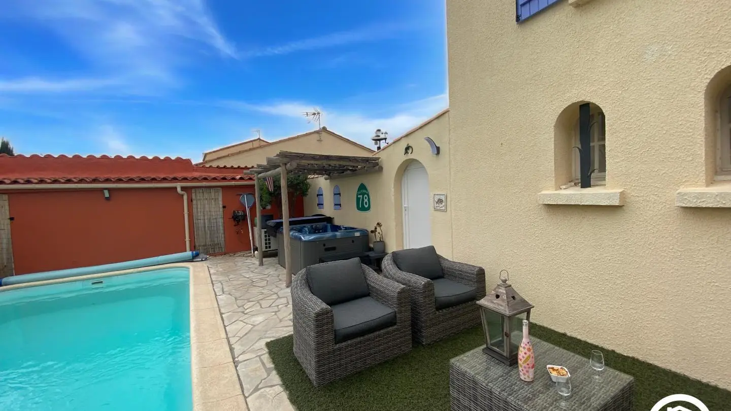 A l'ombre du palmier_13