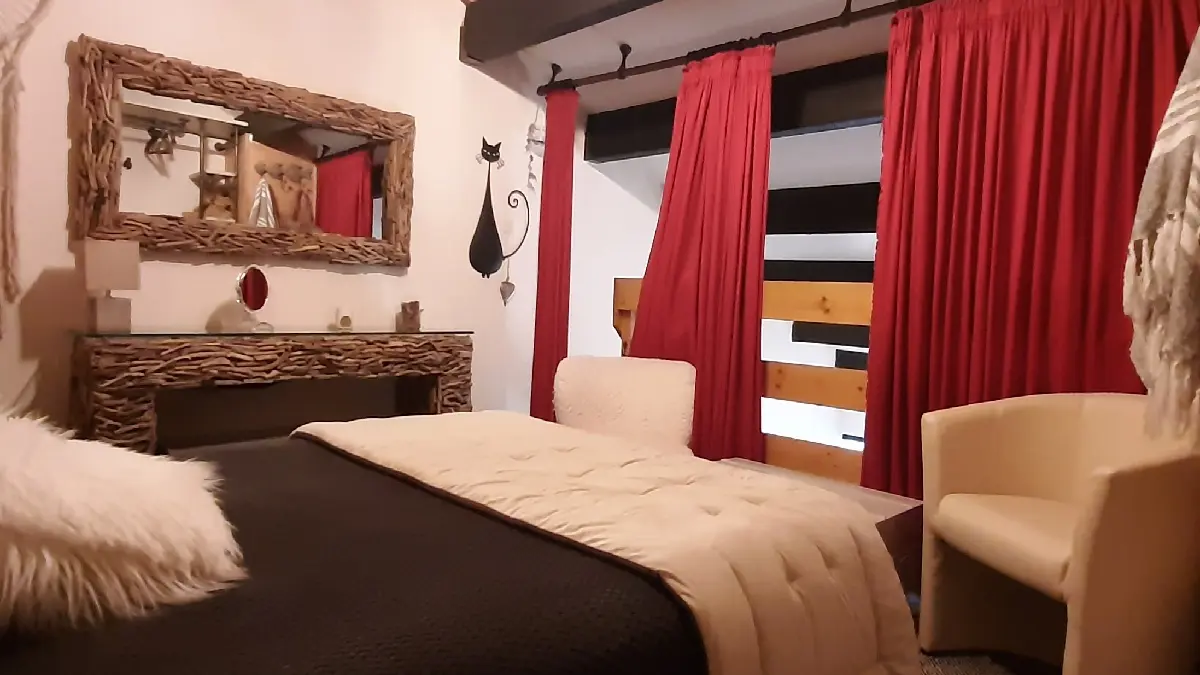 Meublé_LaSinglantane_MmePECH_Sylvie