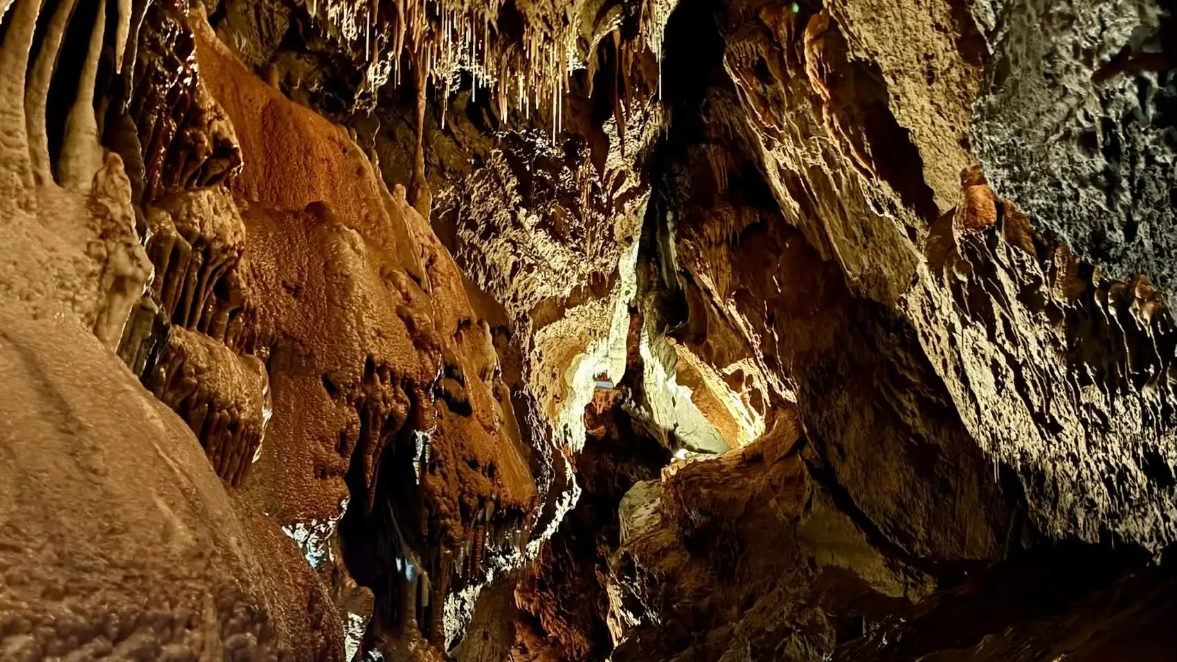 Grotte de Fontrabiouse