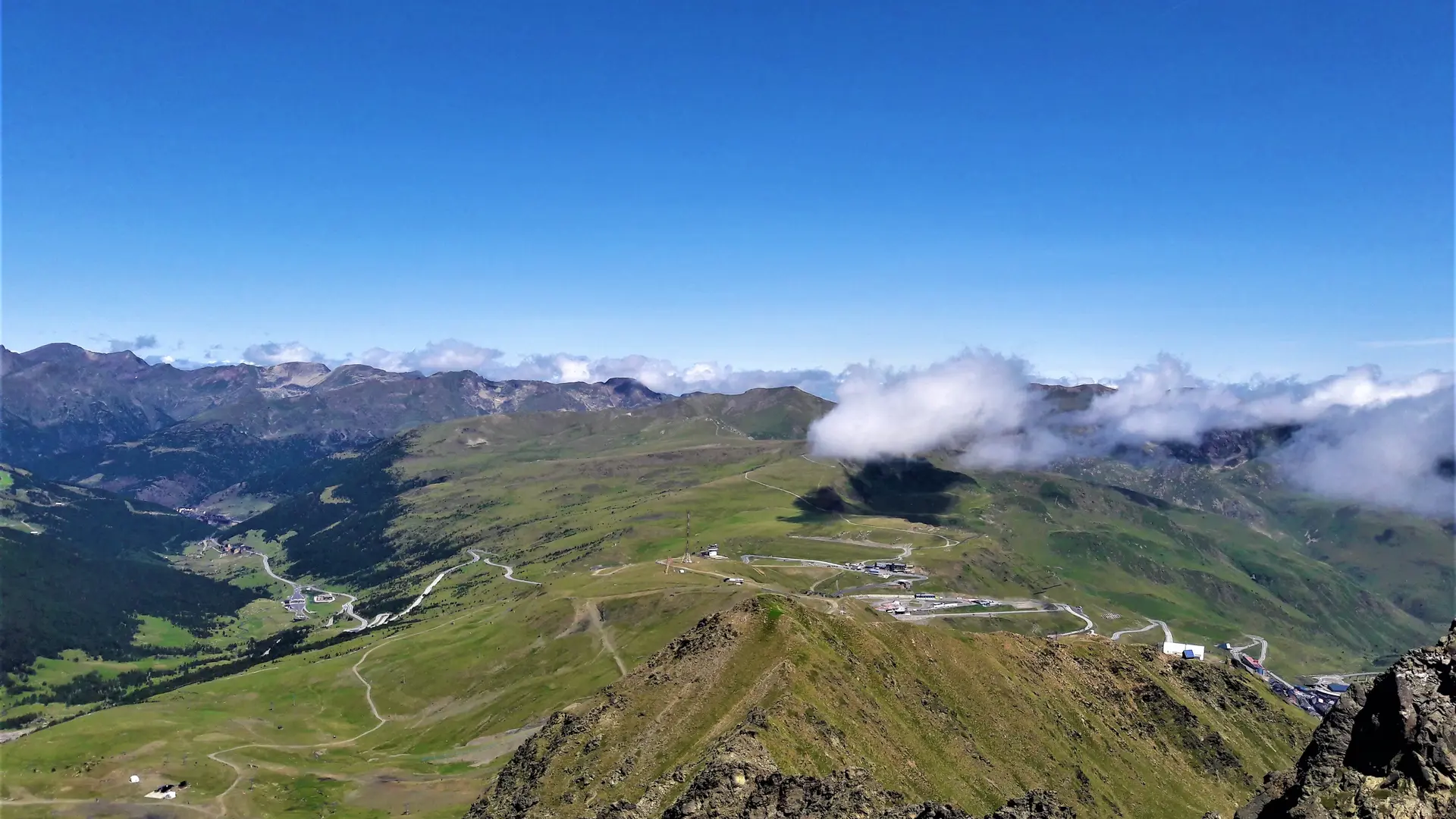 9 - Vue sur le Port d'Envalira