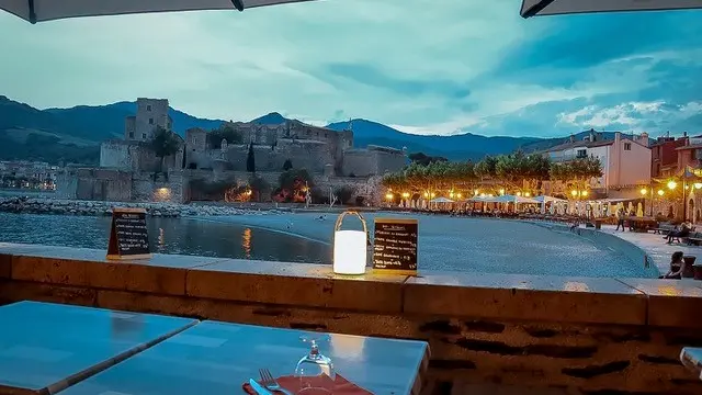 0-Restaurant-l-insolite