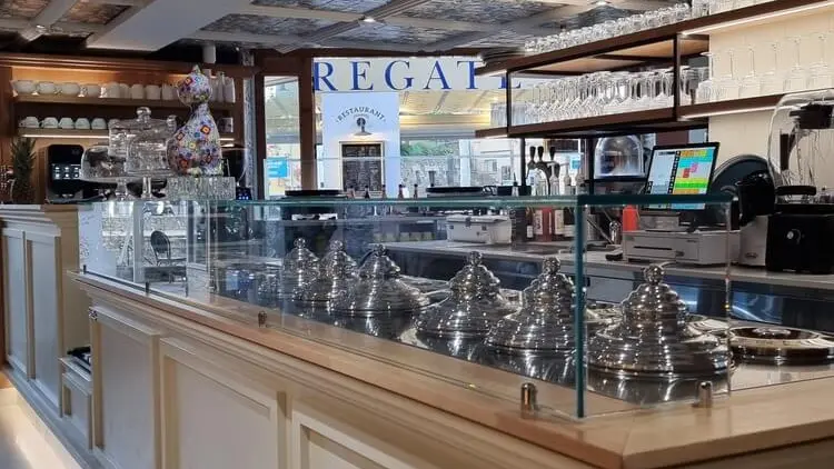 09 - restaurant frégate - collioure