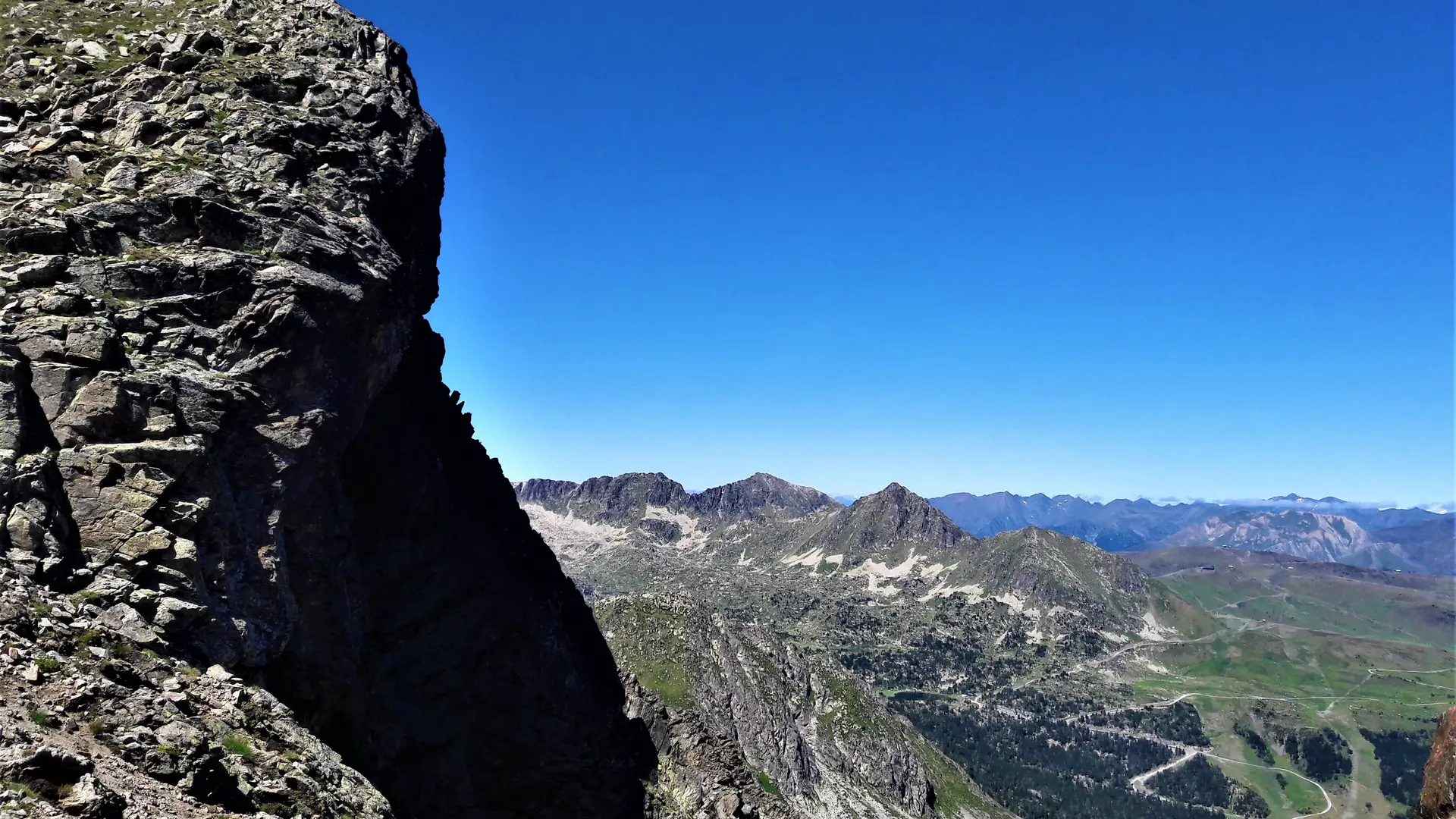 1 - Vue sur l'Andorre