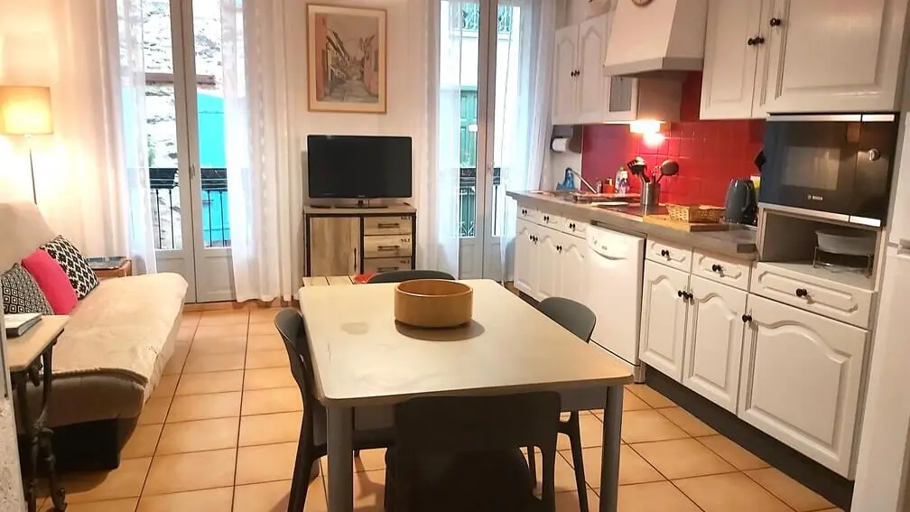 1-location-atxer-mimi-chou-collioure