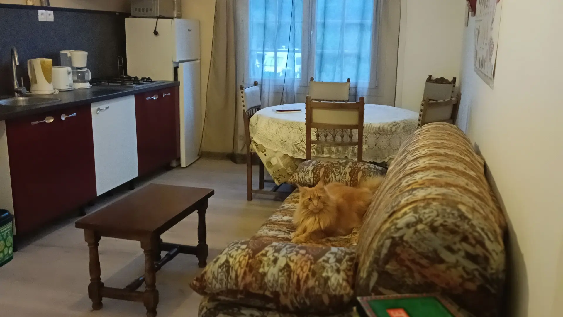 Aspres Fourques Meublé La Libellule