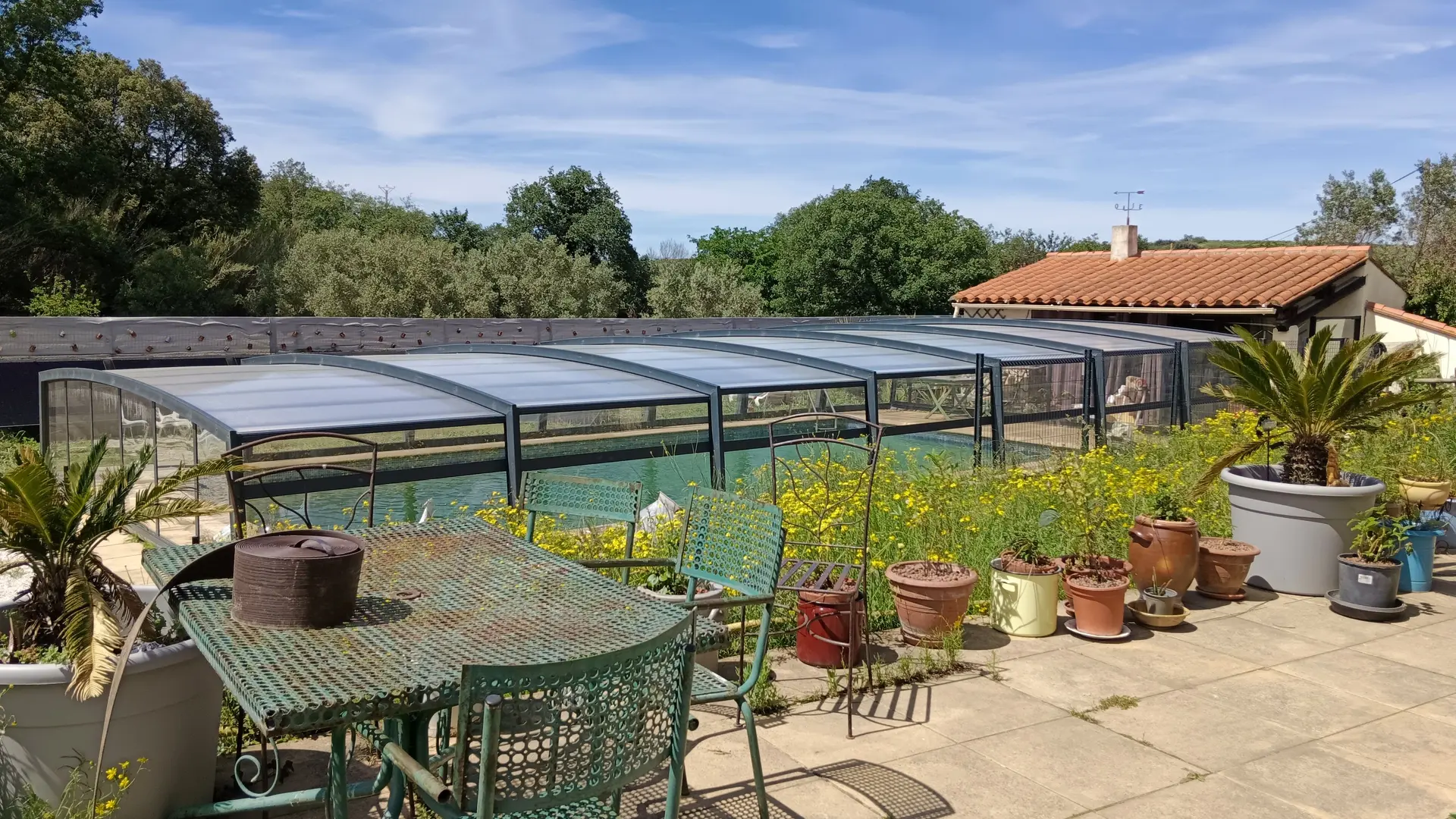 Aspres Fourques Meublé La Libellule