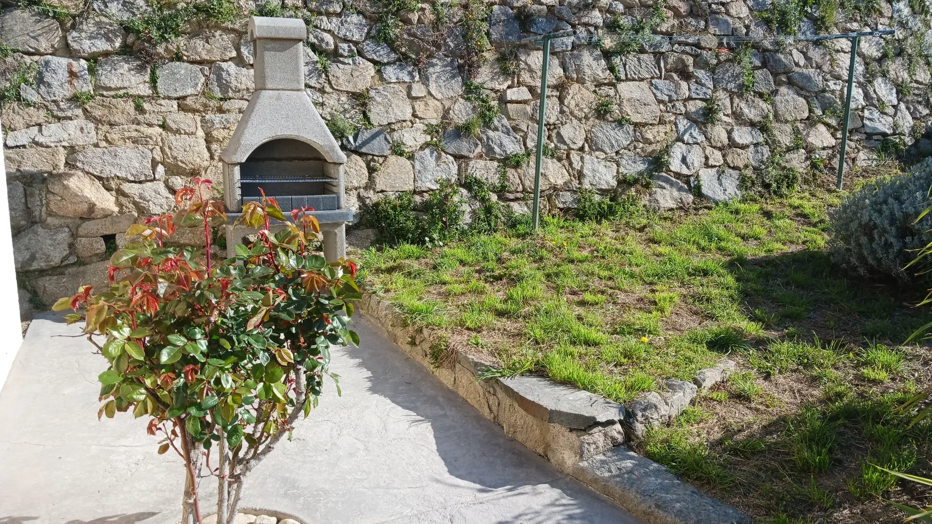 Terrasse avec barbecue