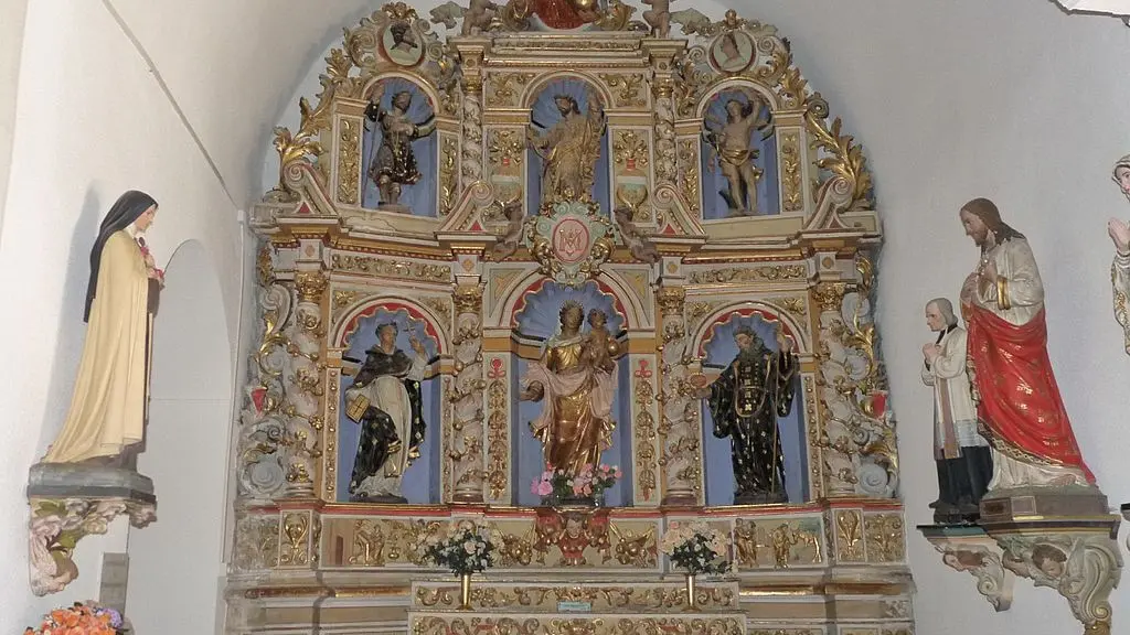 1024px-Formigueres_eg4