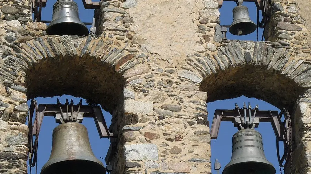 1024px-Formigueres_eg2